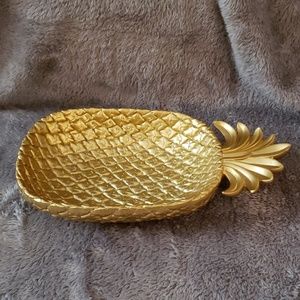 NWOT! Gold Pineapple Dish🍍